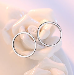 Minimalistische Ohrstecker Winzige Kreis Ohrringe Kontrahierte Ohrringe Mädchen