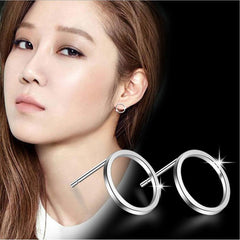 Minimalistische Ohrstecker Winzige Kreis Ohrringe Kontrahierte Ohrringe Mädchen