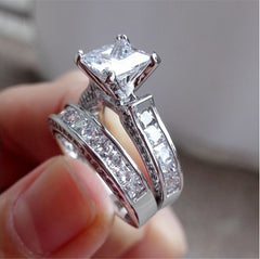Neue Stil Charm Paar Ringe für Sie und Ihn Silber Farbe Princess Cut CZ Jahrestag Versprechen Hochzeit Verlobungsring Sets