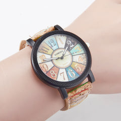 Casual Vintage Leder Frauen Quarz Armbanduhr Geschenk Uhr