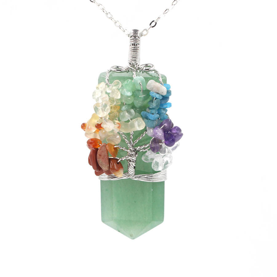 Collar con colgante de árbol de la vida con forma de columna de cristal