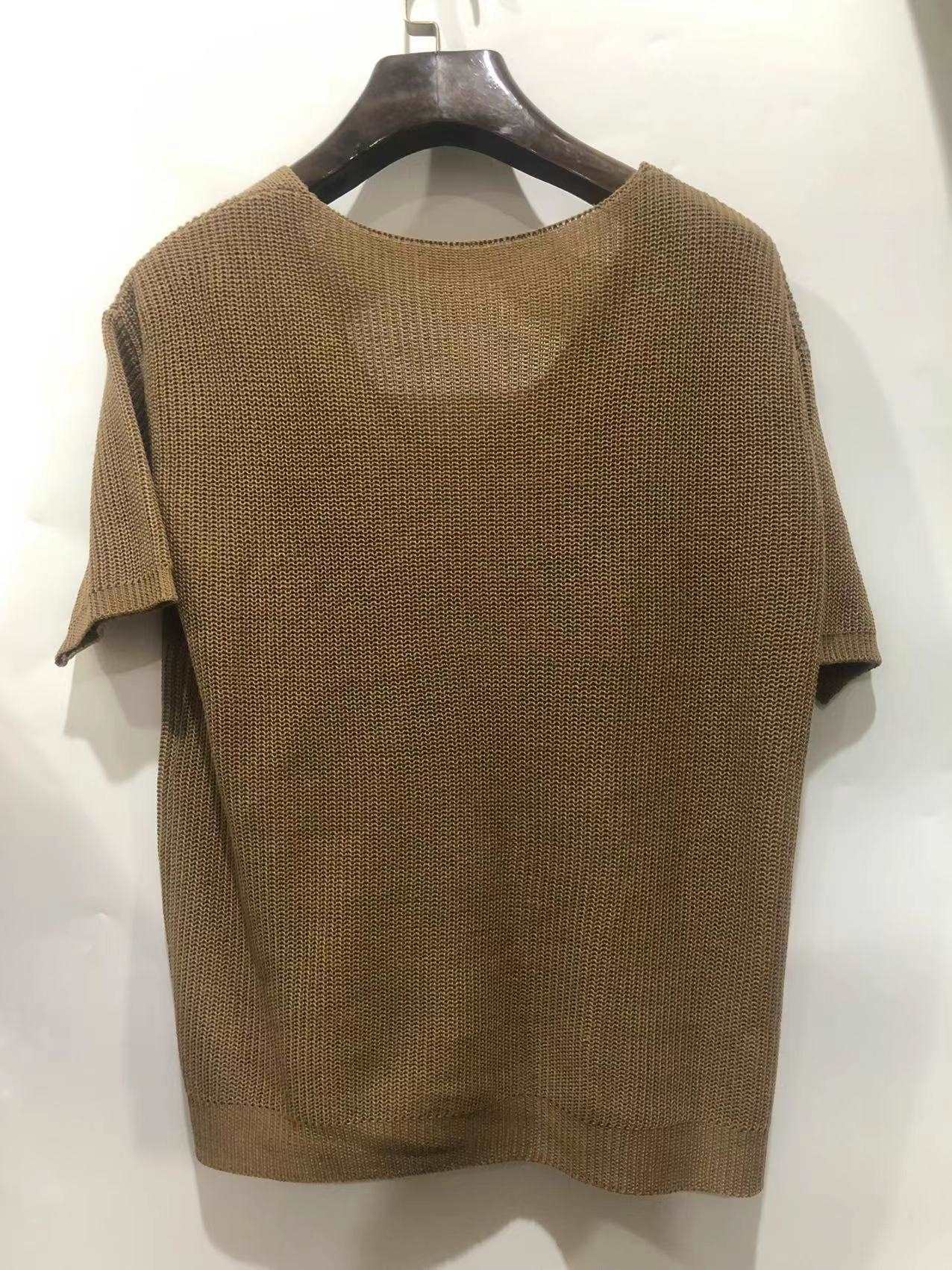 Autumn New Casual Knitted Sweater For Men Half Sleeve V-Neck Solid Jumpers Tops Fashion Slim Fit Sweaters Mens Streetwear