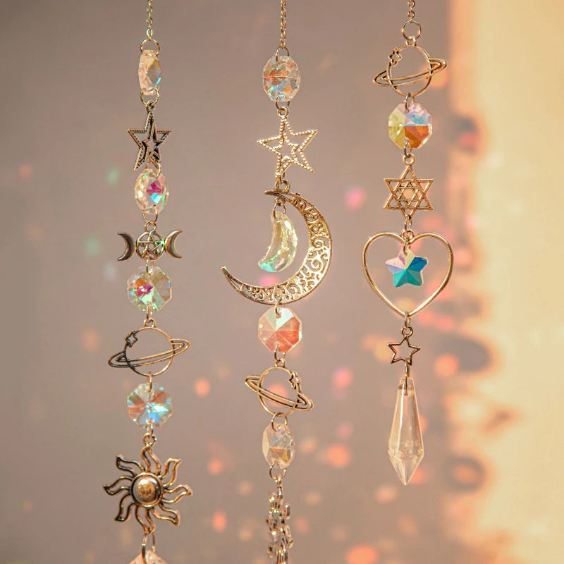 Suncatcher Crystal Wind Chimes Hanging Pendant Bling Catch Sun Glass Wind Chime Rainbow Prism Window Outdoor Hanging Decoration