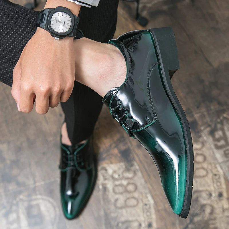 Men Mirror Face Oxfords Shoes Luxury Designer Formal Shoes Patent leather Pointed Shoes Lace-Up Business Dress Green Mocasines